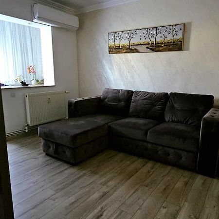 Rose Residence Buzău Zewnętrze zdjęcie