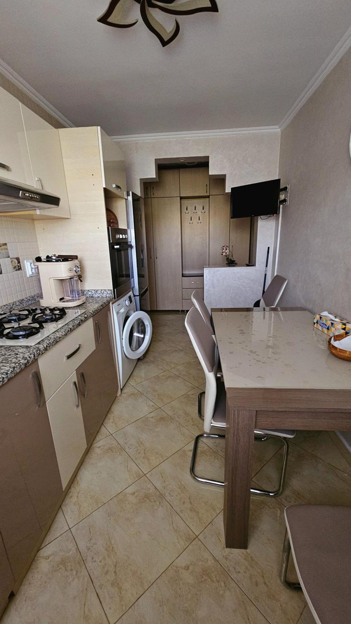 Rose Residence Buzău Zewnętrze zdjęcie