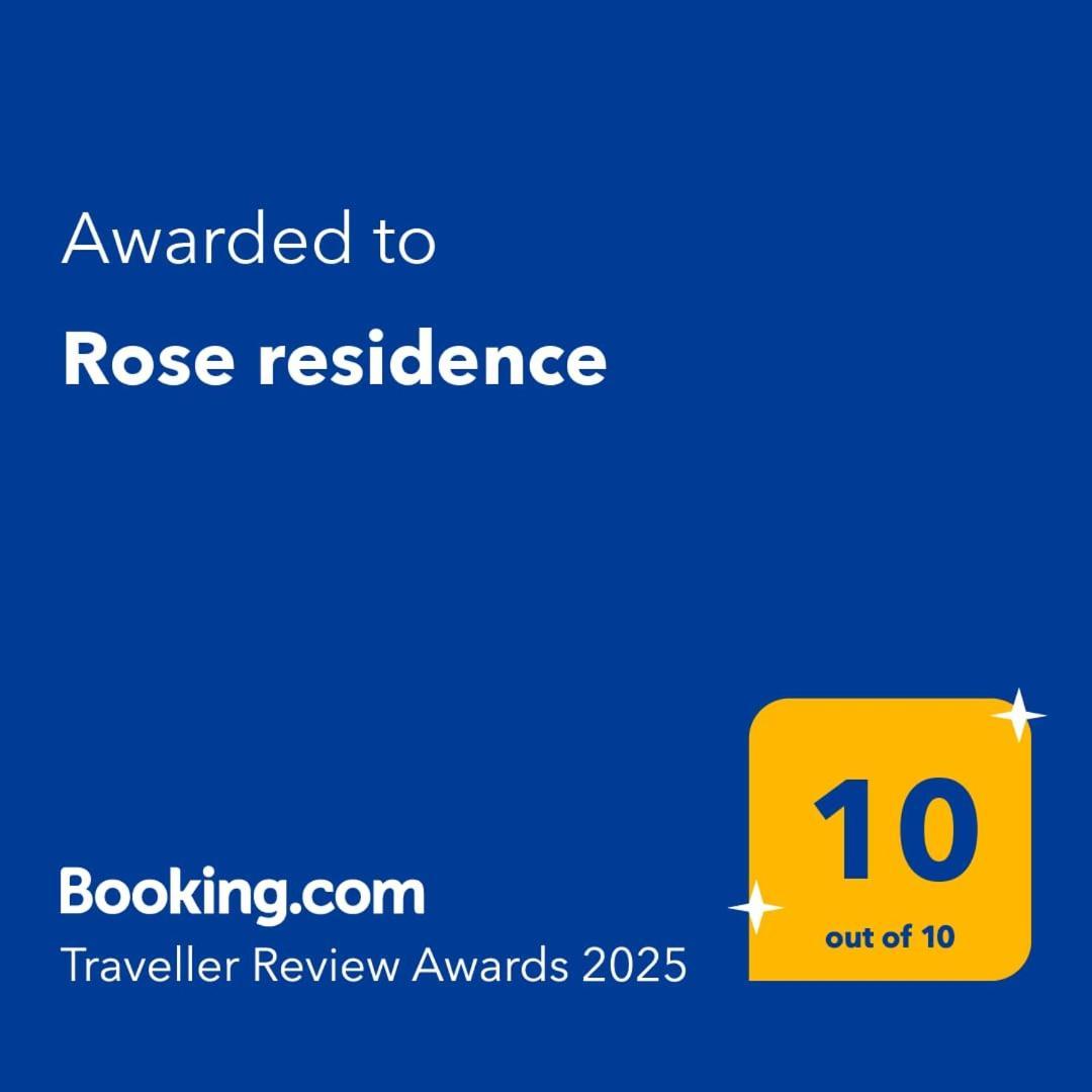 Rose Residence Buzău Zewnętrze zdjęcie